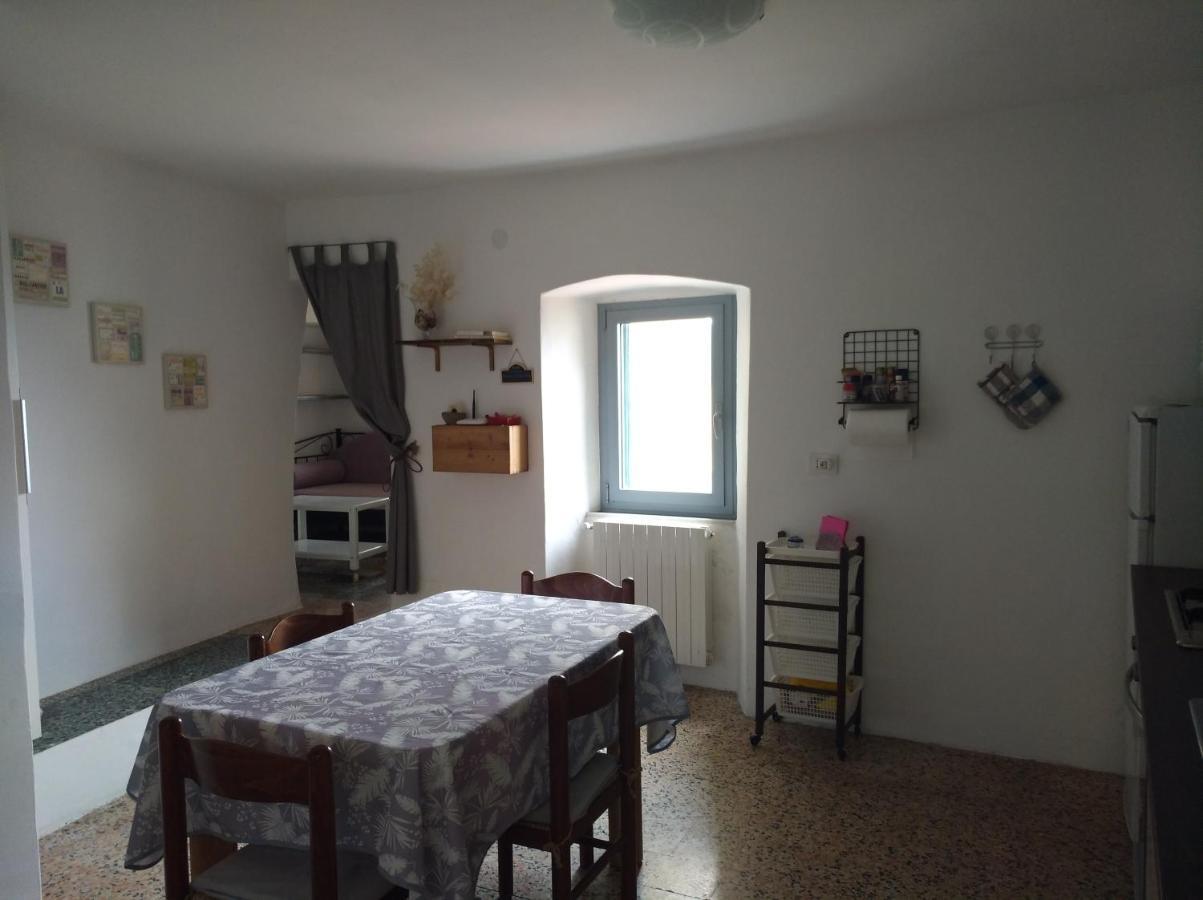 Appartamento A Fosdinovo Exterior photo